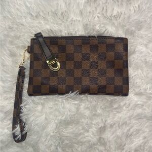Checkered Brown Wristlet Clutch